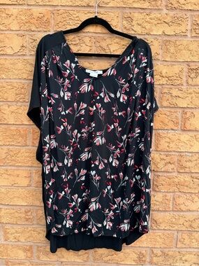 4/$25 • In Every Story….. Floral Print Dolman Sleeve Top